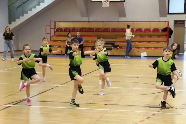 „Lęborskie pierwszaki to fajne dzieciaki” – sportowe święto najmłodszych