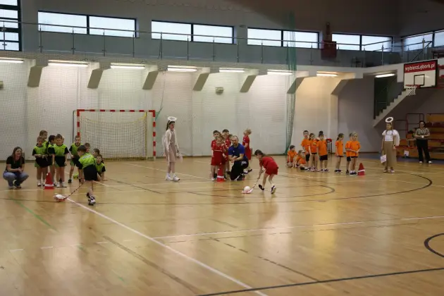 „Lęborskie pierwszaki to fajne dzieciaki” – sportowe święto najmłodszych