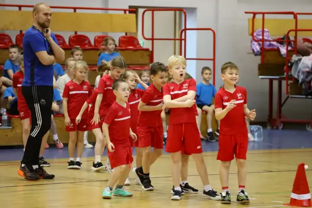 „Lęborskie pierwszaki to fajne dzieciaki” – sportowe święto najmłodszych