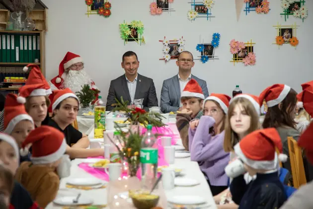 W Bazie Wigilijne spotkanie dzieci z obszaru rewitalizacji