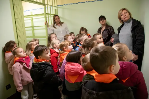 Wyjątkowi goście w ratuszu – Jagódki poznają pracę urzędnika