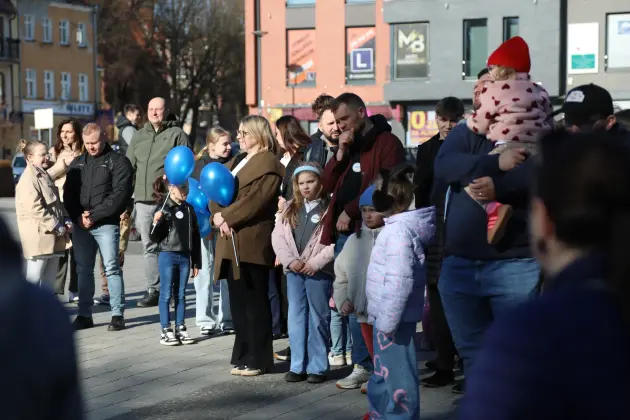 Lębork solidarny z osobami w spektrum autyzmu