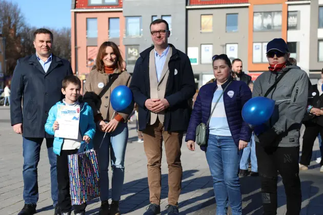 Lębork solidarny z osobami w spektrum autyzmu