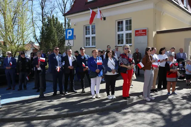 Biało-czerwona nad Lęborkiem. Uroczyste obchody Dnia Flagi RP