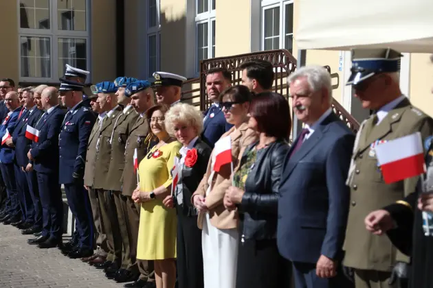 Biało-czerwona nad Lęborkiem. Uroczyste obchody Dnia Flagi RP