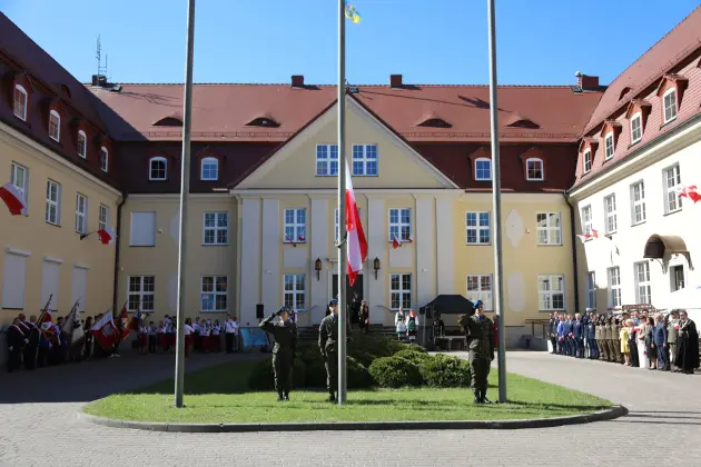 Biało-czerwona nad Lęborkiem. Uroczyste obchody Dnia Flagi RP