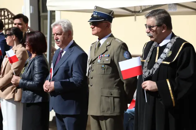 Biało-czerwona nad Lęborkiem. Uroczyste obchody Dnia Flagi RP