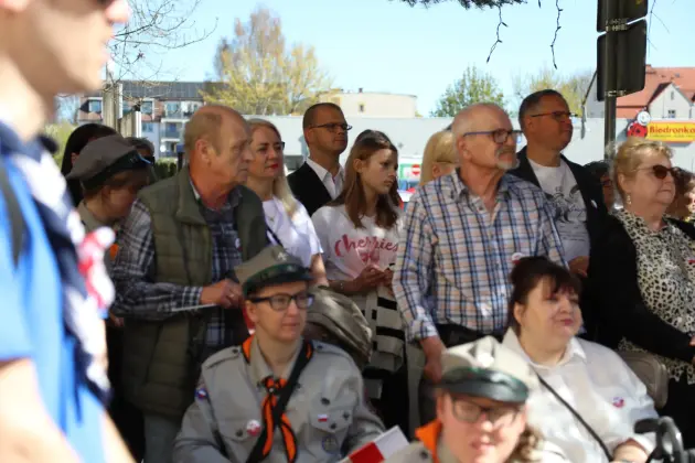 Biało-czerwona nad Lęborkiem. Uroczyste obchody Dnia Flagi RP