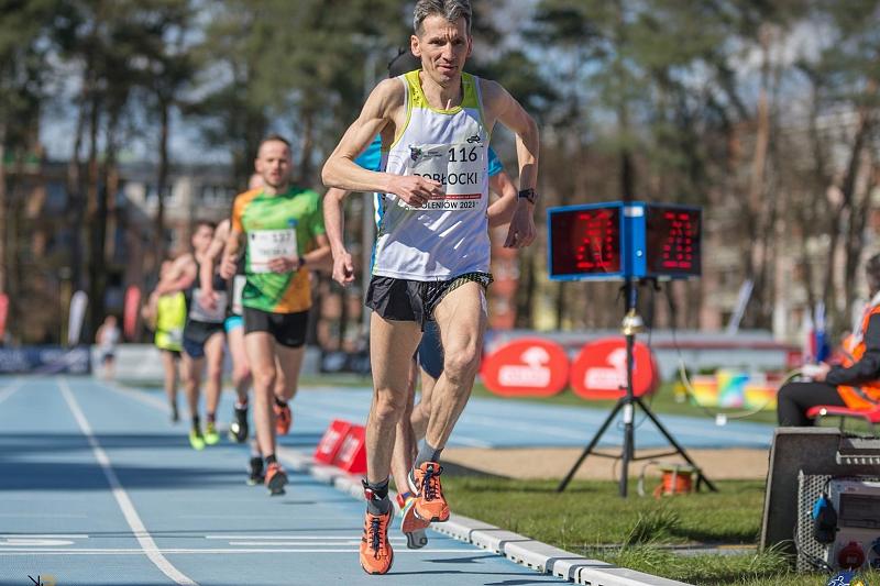 Piotr Pobłocki pobił Rekord Polski na 10000 metrów