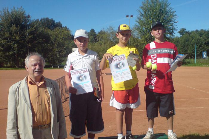 X Otwarty Drużynowy Turniej Tenisa