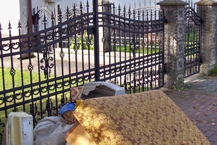 Najwięcej było starych mebli