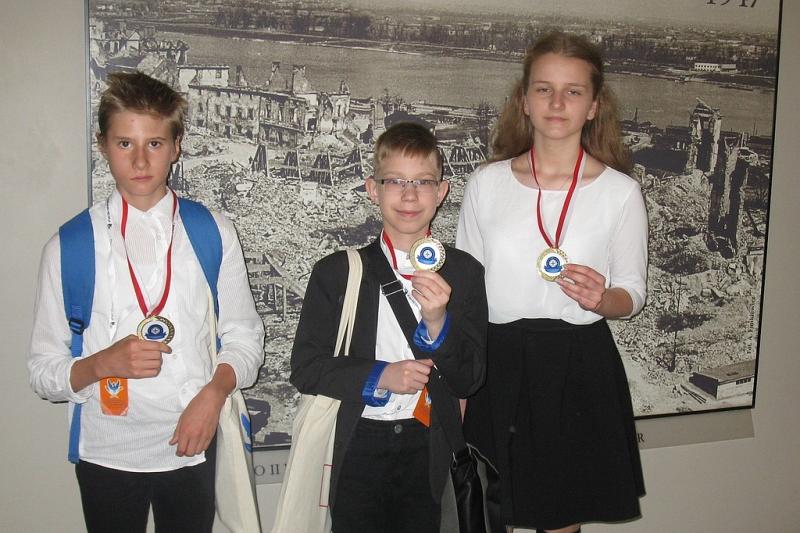 Lęborscy uczniowie w finale Ogólnopolskiego Konkursu Historycznego ,,Losy żołnierza i dzieje oręża polskiego od Obertyna do Wiednia”