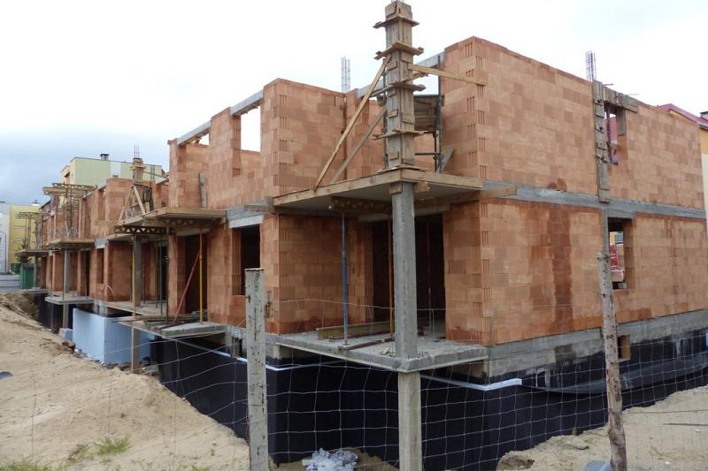 Przy Marusarzówny powstają 33 mieszkania komunalne